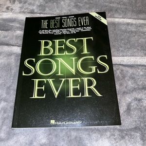 Best Songs Ever Piano/Guitar/Vocal Book